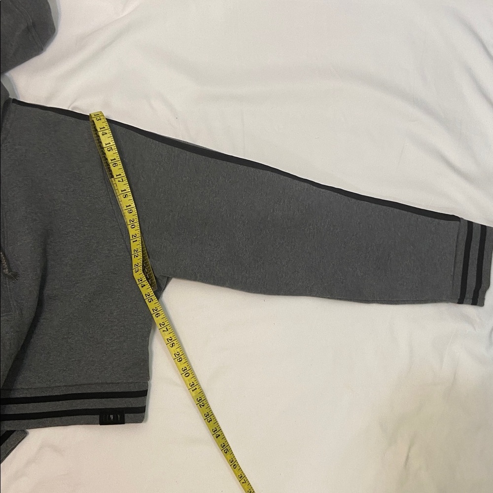 Puma Fenty By Rihanna Grey Rising Sun Lace-Up Cropped Hoodie.Size-Medium - Picture 7 of 11